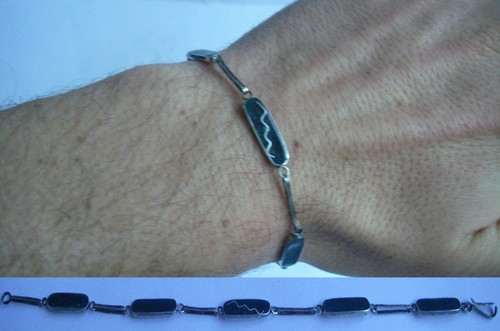 Joli bracelet sertie pierre - joli,