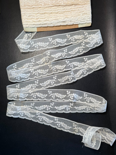 Dentelle ancienne bordure - dentelle,