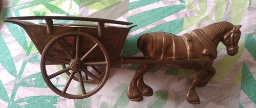 Cheval trait avec - cheval, charrette