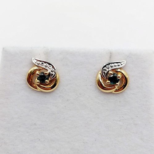 Puces oreilles vintage - vintage, or