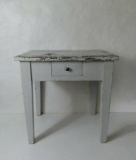 ancienne table d'appoint en