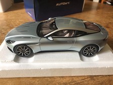ASTON MARTIN DB11 - AUTOART -