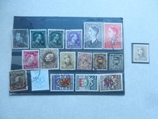 lot de 18 anciens timbres