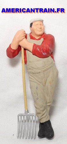 Figurine homme debout avec