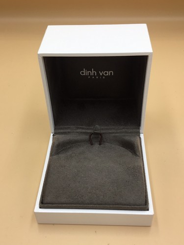 Dinh van ecrin boite - van,