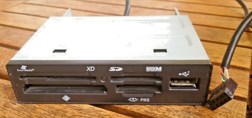 Lecteur multicartes interne - lecteur,