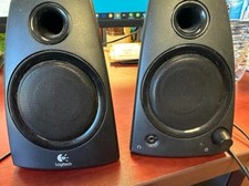 Logitech 880-000146 Speakers