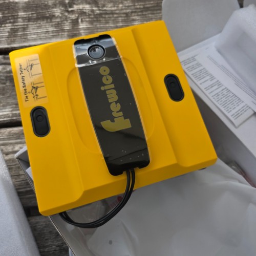 Robot lave vitres frewico - 🤖,