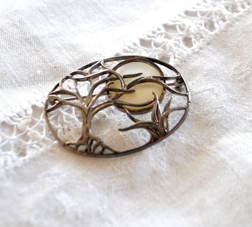 Broche ovale lune argent - broche,