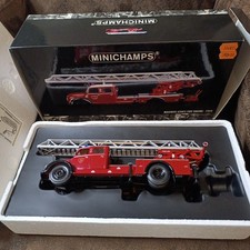 Minichamps Camion Pompier Magirus 6500 S 1954 1/43 manque la lance à incendie