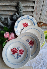 4 ANCIENNES ASSIETTES CREUSES