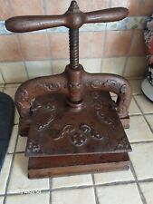 PRESSE A LIVRES D'ATELIER ANCIENNE EN FER FORGE FRANCE VERS 1850