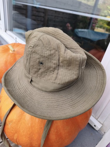 Superbe chapeau brousse - chapeau,
