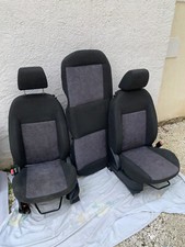 Kit sièges de voiture Ford Fiesta 5.  Très bel état. Noir et Gris.