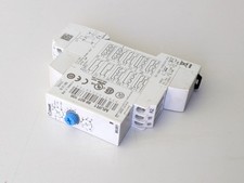 relais temporisé CROUZET MUR1