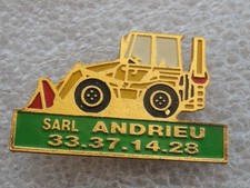PIN S AGRICULTURE TRACTOR TRACTOR EXCAVATOR