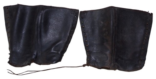 Paire guêtres cuir noir - en,