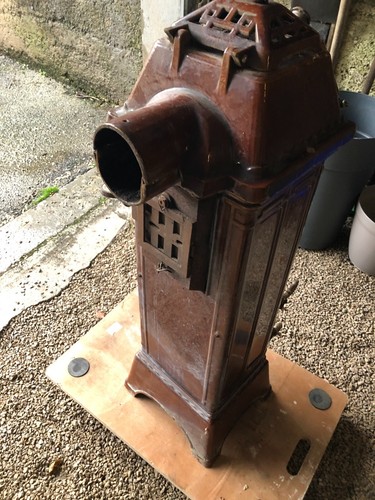 Ancien fourneau fonte - ancien,