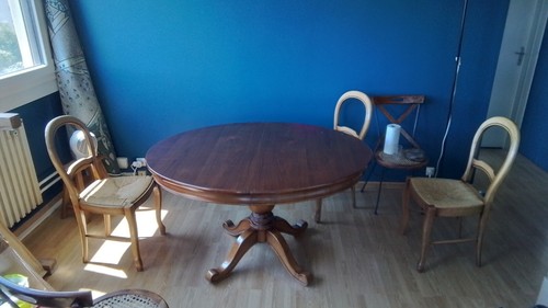 Table guéridon merisier - , avec