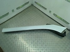 GARNITURE pare brise avant