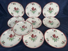 10 anciennes assiettes à