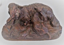 Sculpture, brebis avec son