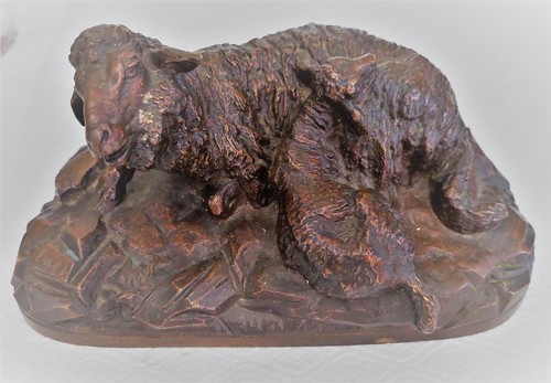 Sculpture brebis avec son - brebis,