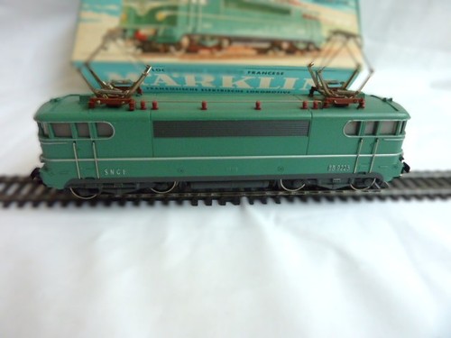 Marklin locomotive 9223 - bb,
