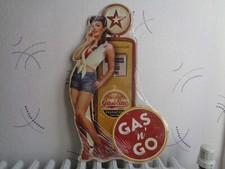 TOLE METAL POMPE A ESSENCE PIN UP GAS n' GO NON PLAQUE EMAILLEE ANCIENNE