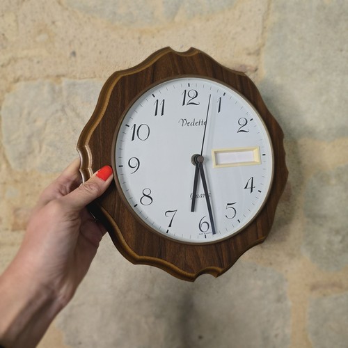 Ancienne horloge murale - horloge,