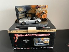Corgi CC99105 BMW Z8 & Diorama Model Car 007 Bond Boxed FREE POSTAGE