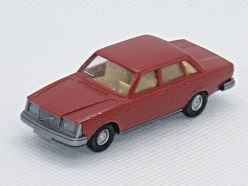 Wiking volvo 264 - wiking,