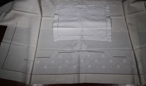 Linen embroidered with - linen,