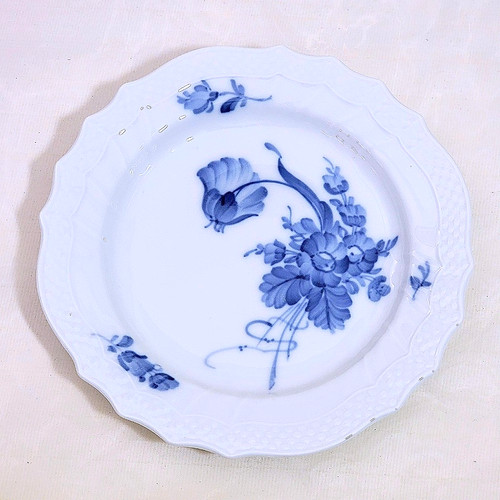 Rare royal copenhagen blue - rare,
