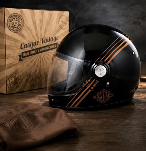 Casque moto vintage - archive, en