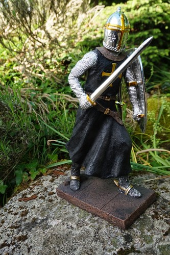 15105a figurine statuette - ,