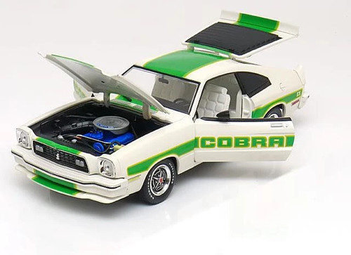 Miniature voiture auto 18 - voiture,