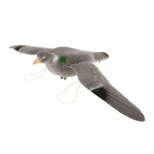 Pigeon  , Épouvantail