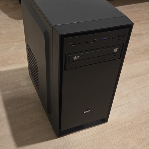 Aerocool tour bureau intel - aerocool,