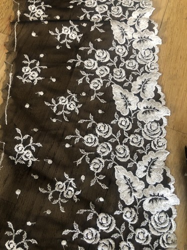 Ruban tulle brodé noir - noir, et
