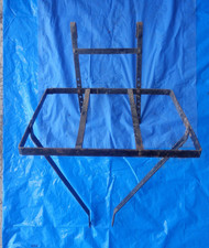 Porte bagages avant pour vélo ancien.