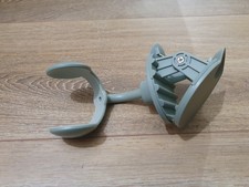 Pince et bras de fixation pour