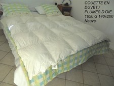 COUETTE D'HIVER EN DUVET ET PLUMES D'OIE 1650 G TRES CHAUDE  140X200 NEUVE