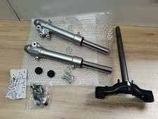 UNE FOURCHE COMPLETE NEUVE TE