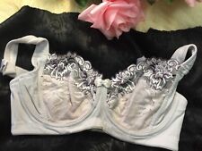 Miriale PRADONA Size us 36b eu 80b it 4b Unpadded underwired Gray white 