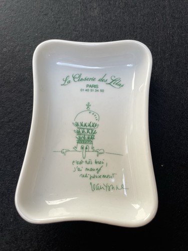 Empty pocket ashtray