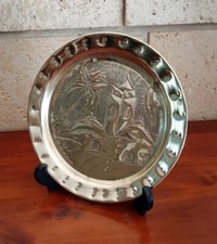 ASSIETTE MURALE EN CUIVRE -