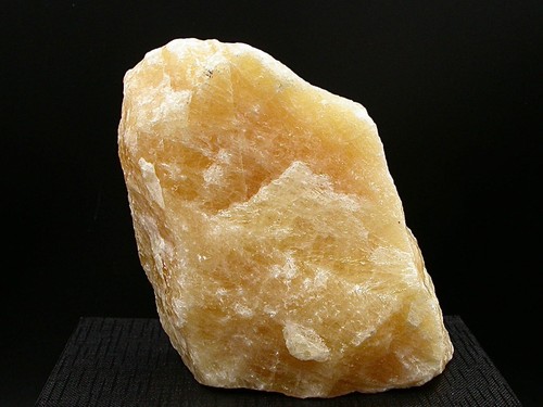 Calcite jaune gros bloc - jaune,,
