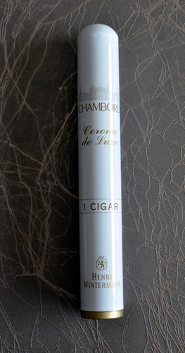 Ancien tube cigare vide corona - cigare,