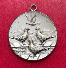 Belle médaille colombophilie